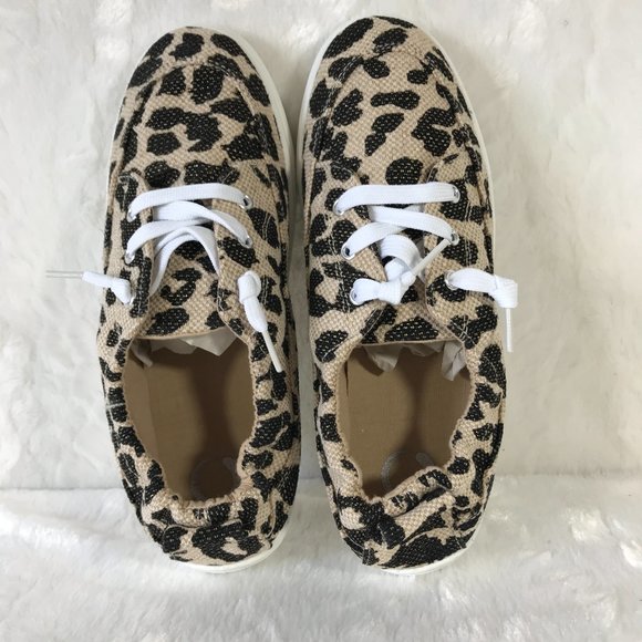 Journee Collection Amelia Animal Print lace Sneakers Leopard Print New - Picture 3 of 9